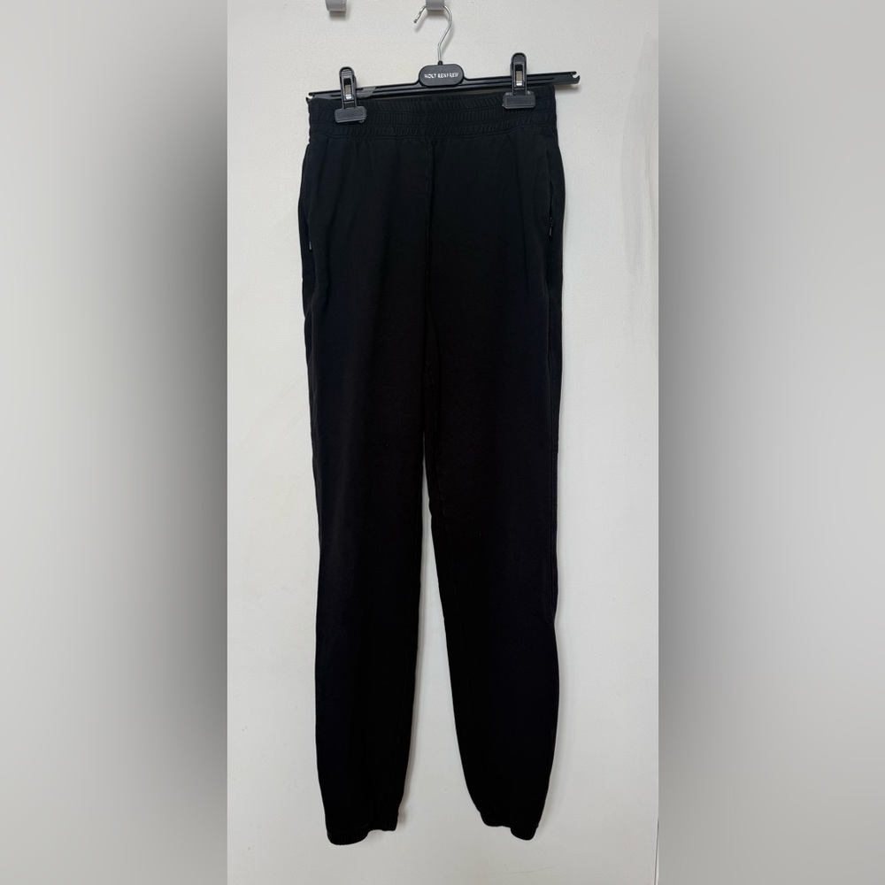 Babaton high waisted sweatpants black medium